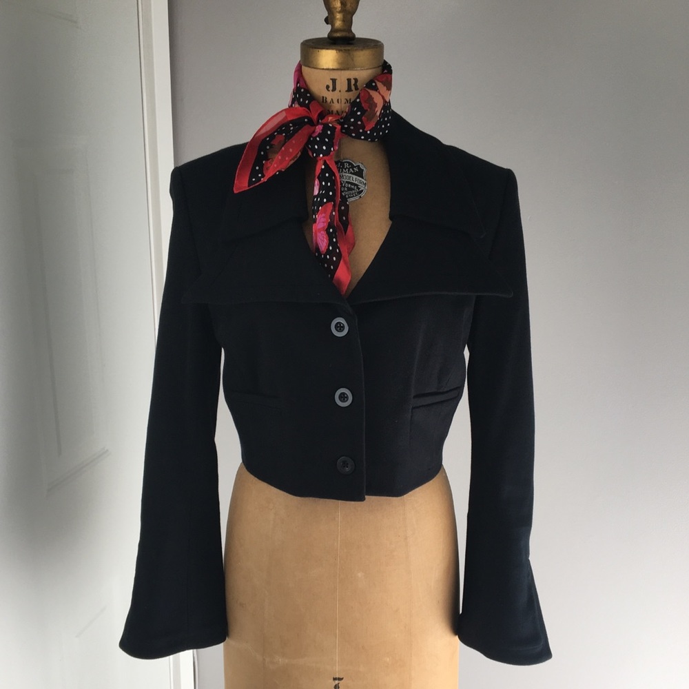 Cropped NADA Jacket